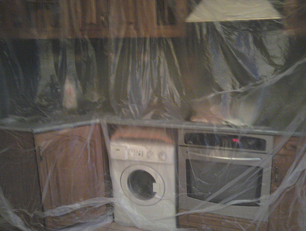 Как защитить мебель во время ремонта