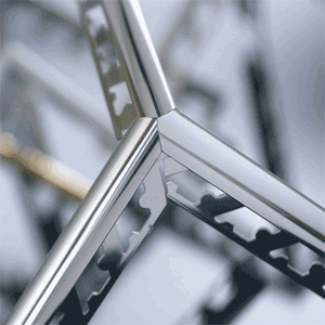 стальной уголок